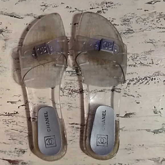 chanel jelly sandals clear